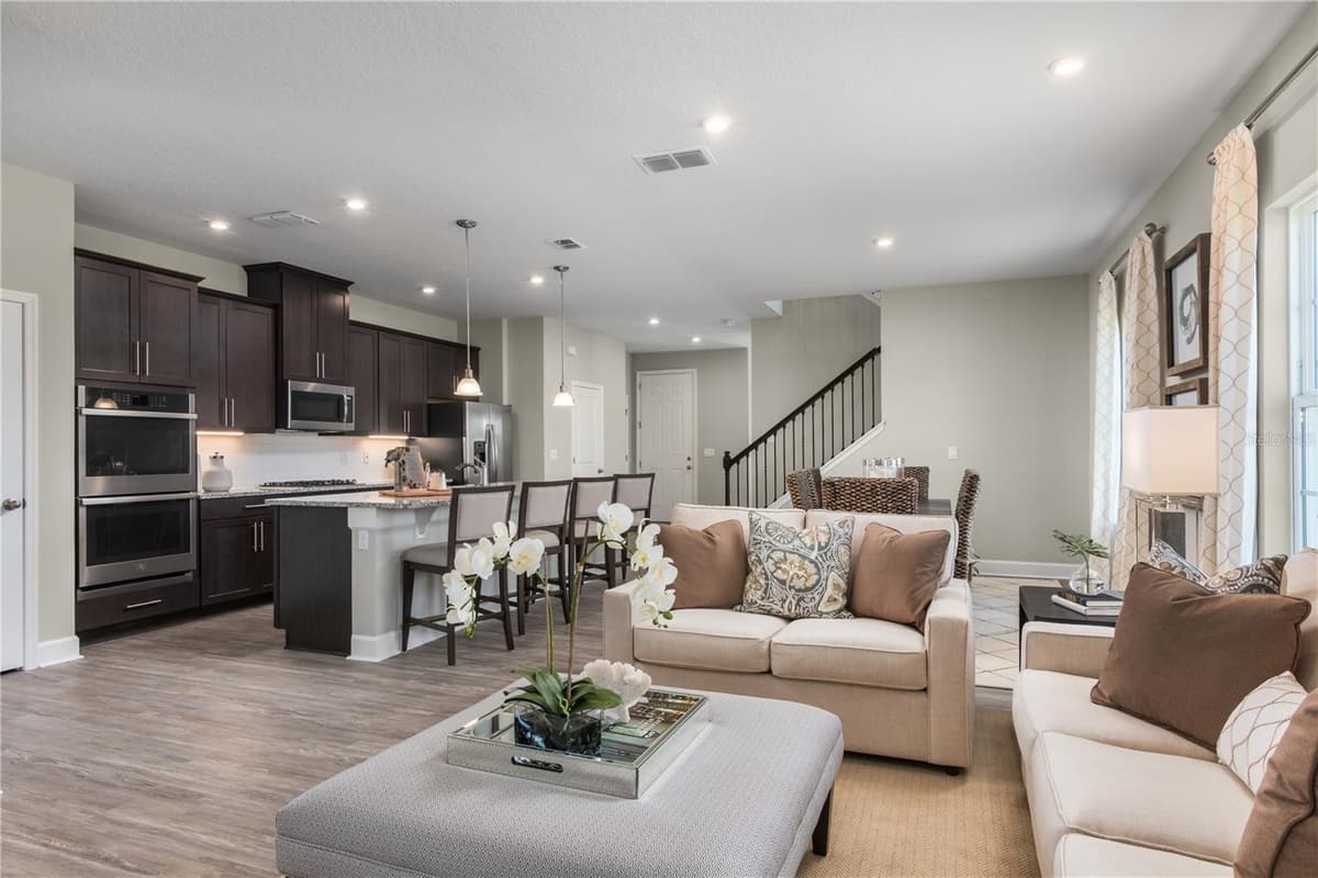 2035 MALLARD BOULEVARD — photo 7 of 20
