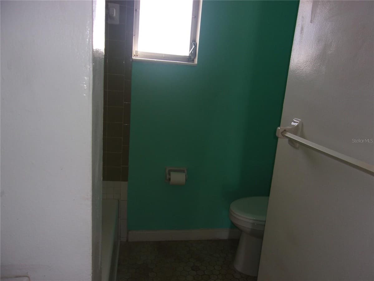 5800-5808 MADISON STREET — photo 34 of 39