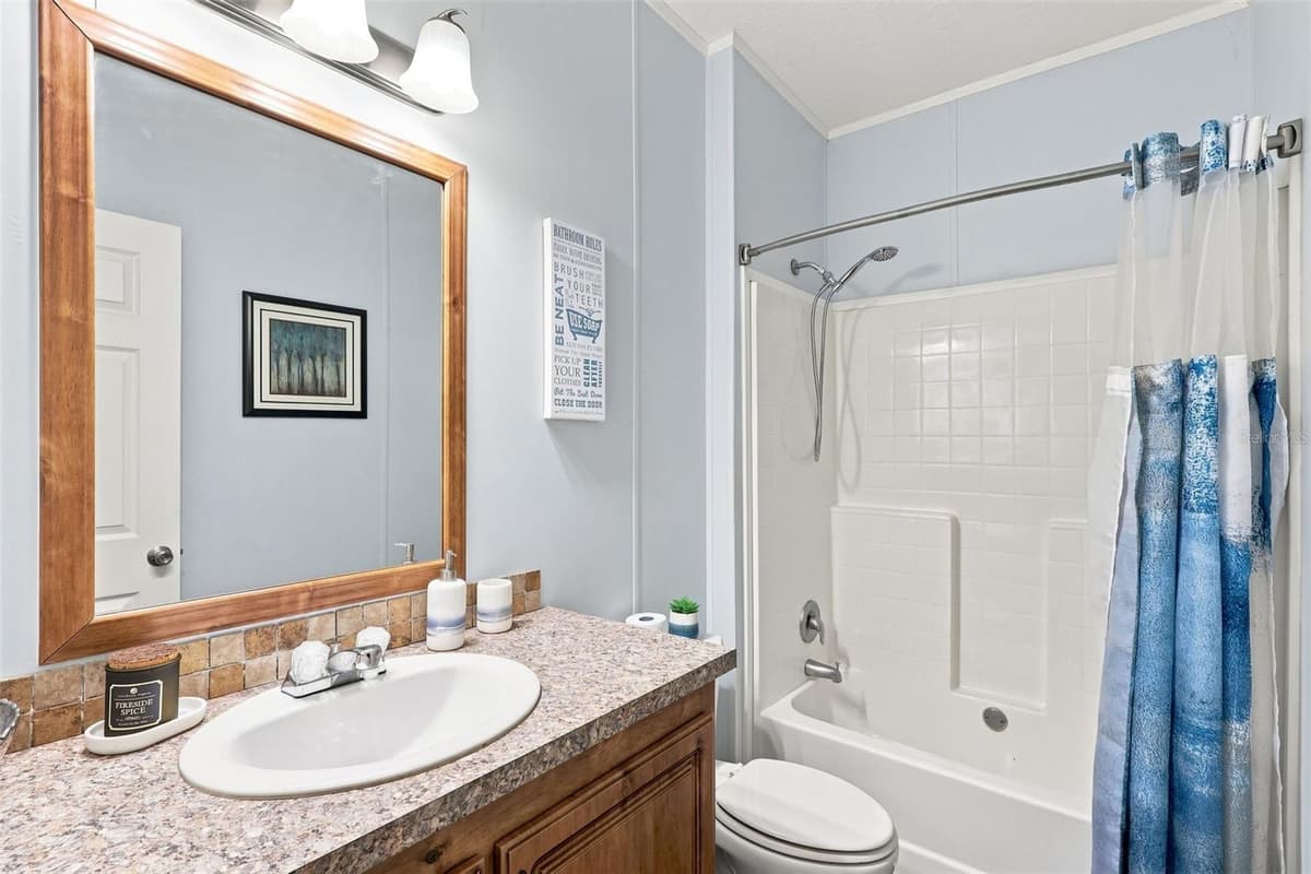 2050 MINORCA ROAD — photo 53 of 56