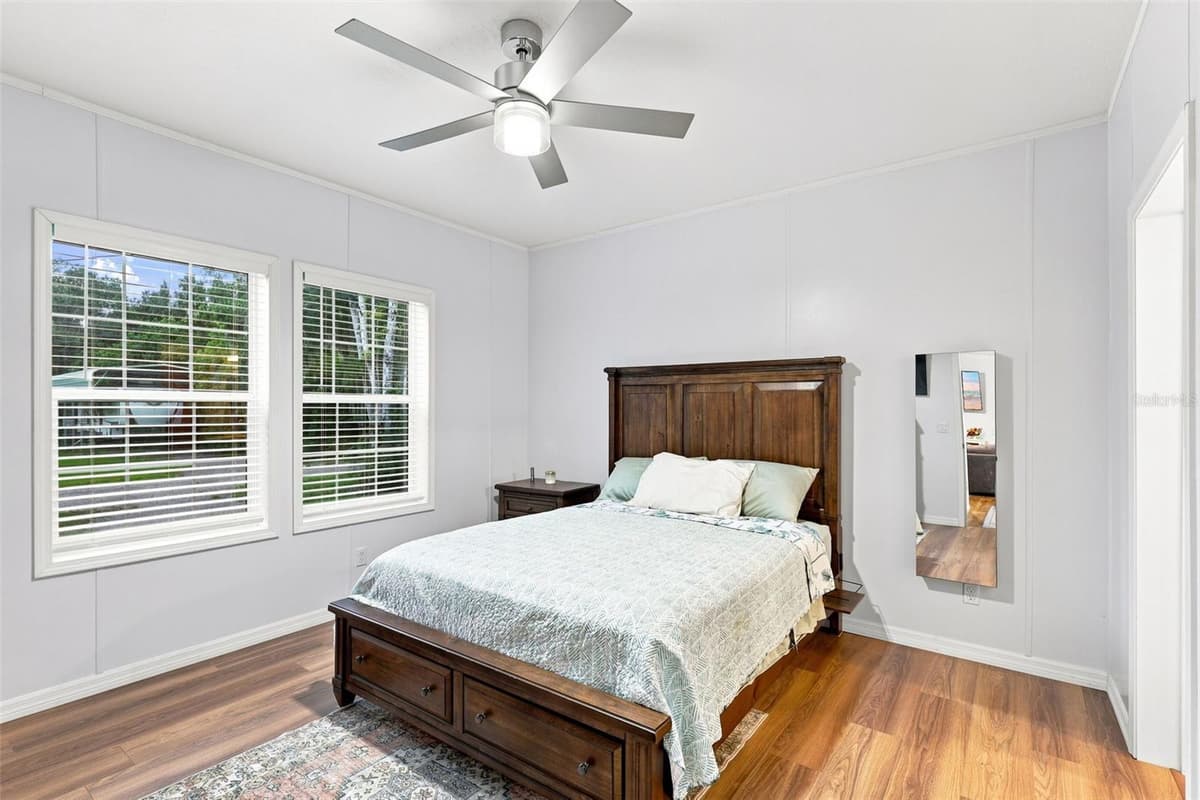 2050 MINORCA ROAD — photo 43 of 56