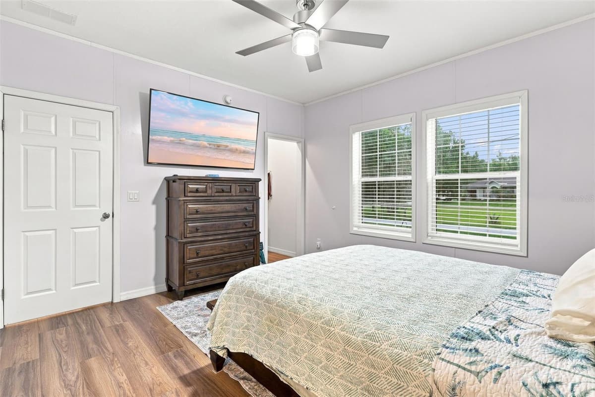2050 MINORCA ROAD — photo 45 of 56