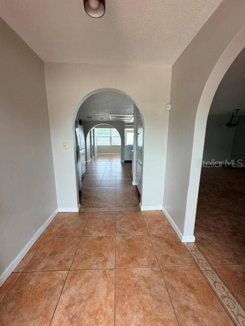 527 WAYFARER DRIVE — photo 2 of 6