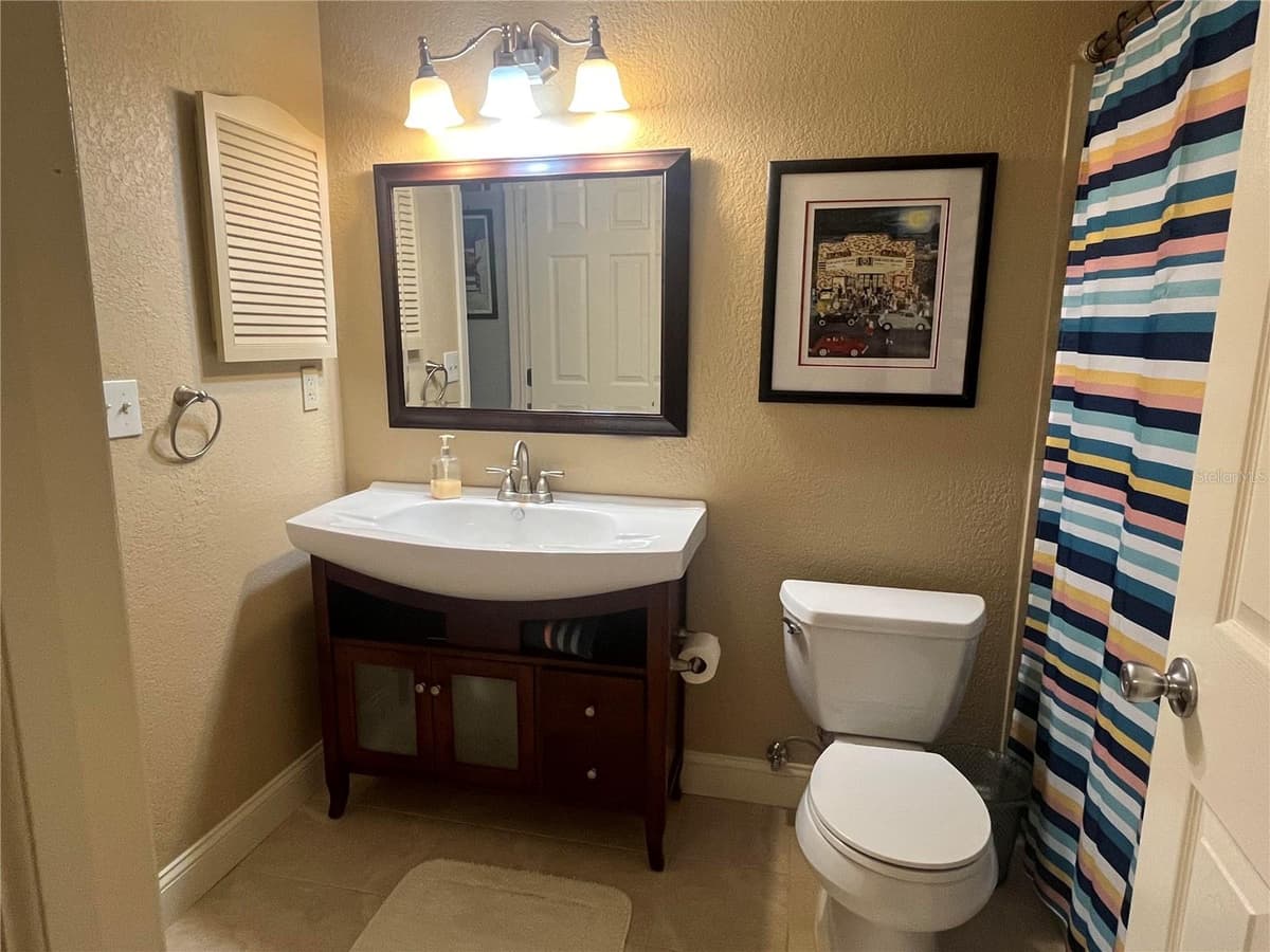 11414 STANSBERRY DRIVE — photo 18 of 23