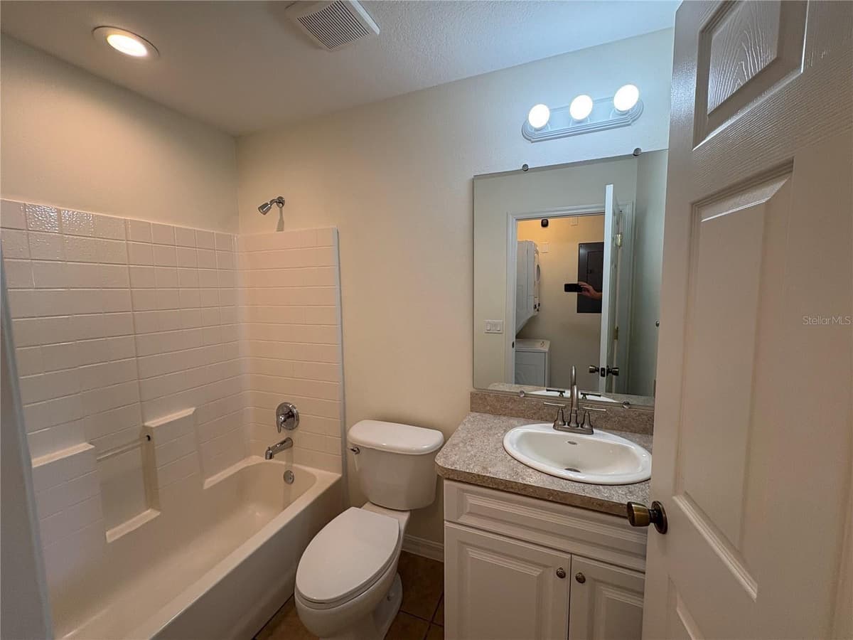 9232 ANITA AVENUE — photo 10 of 16