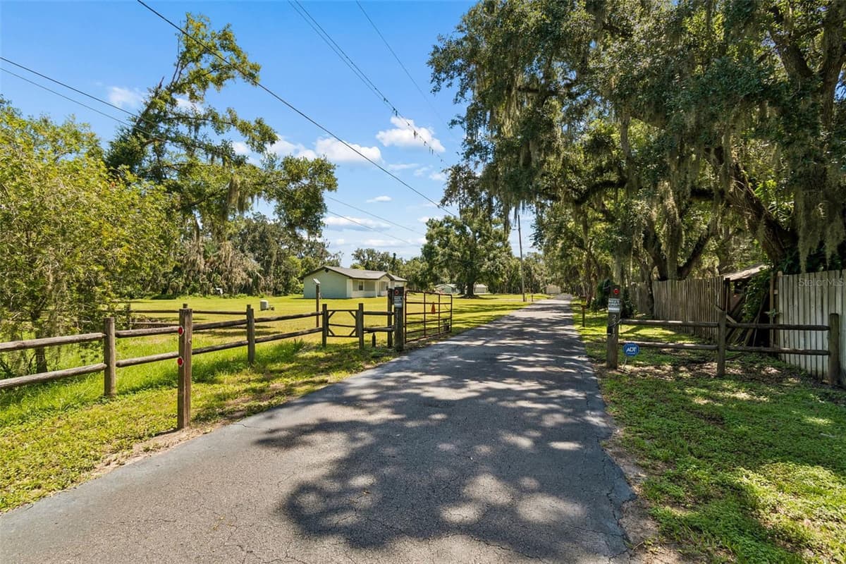 2321 WOOTEN ROAD — photo 49 of 54