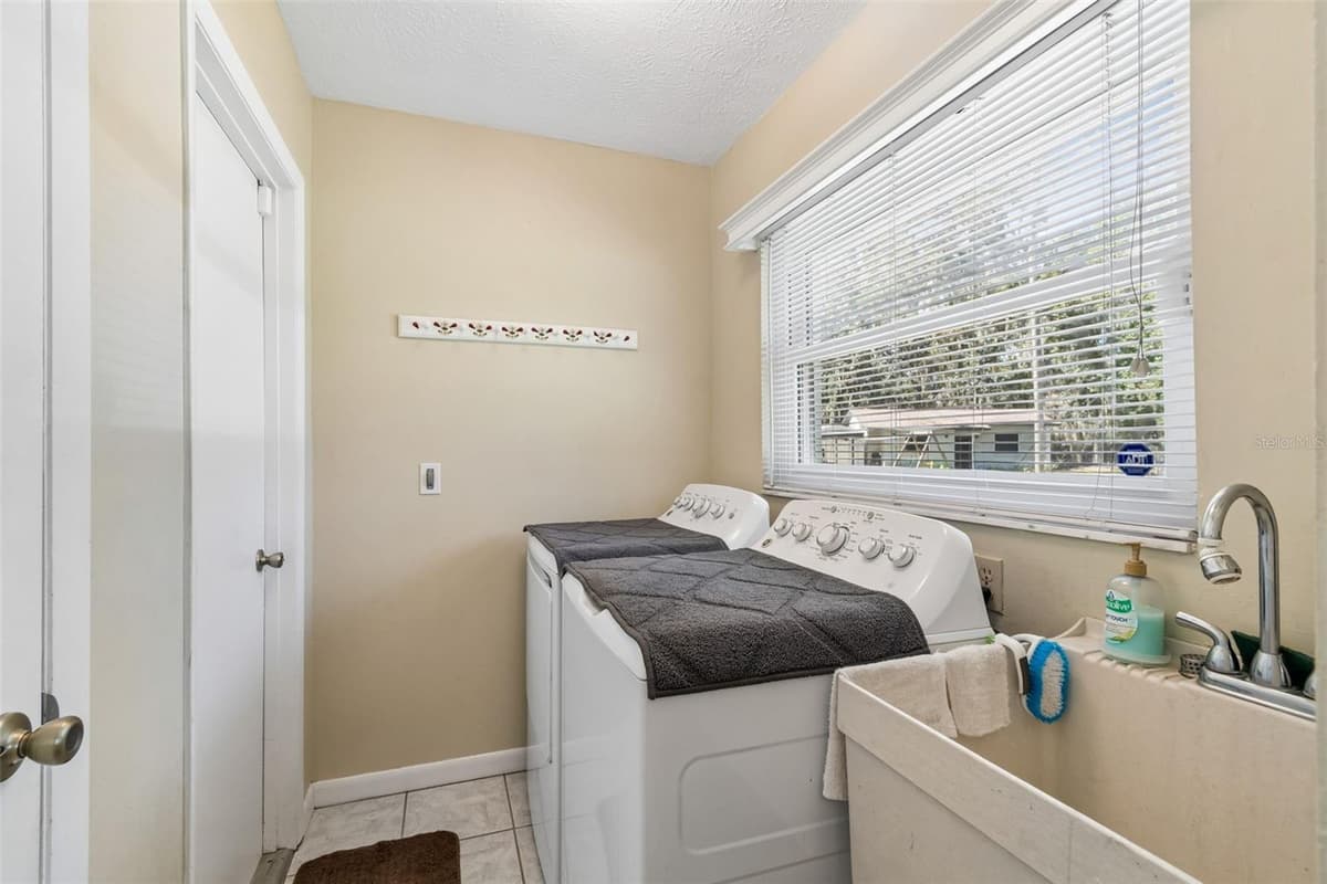 2321 WOOTEN ROAD — photo 35 of 54