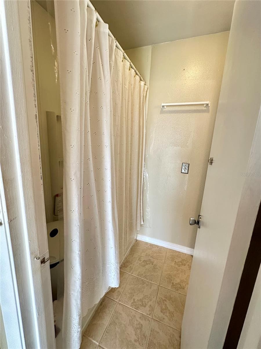 35 HICKORY TRACK WAY — photo 8 of 17