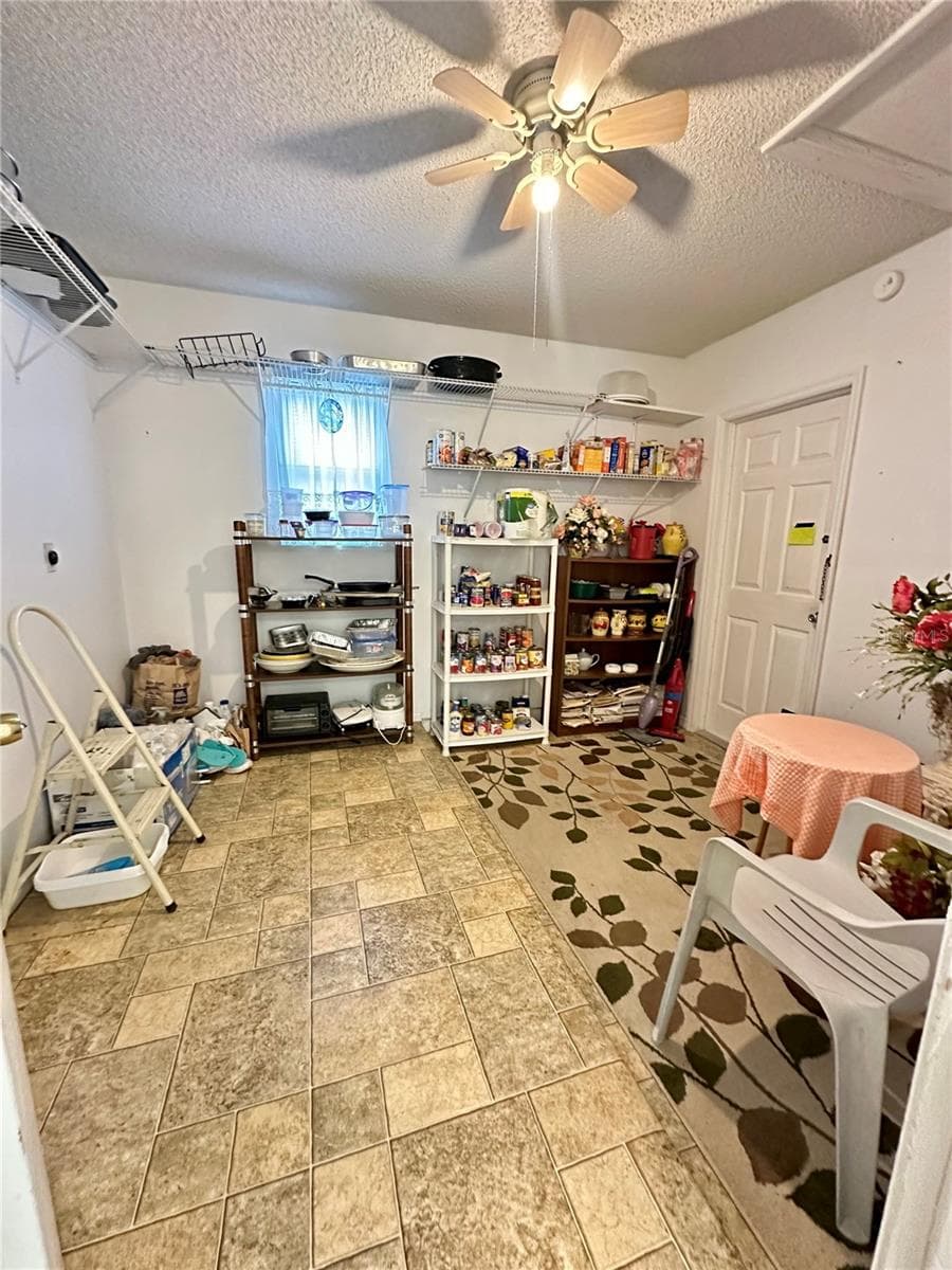 35 HICKORY TRACK WAY — photo 12 of 17