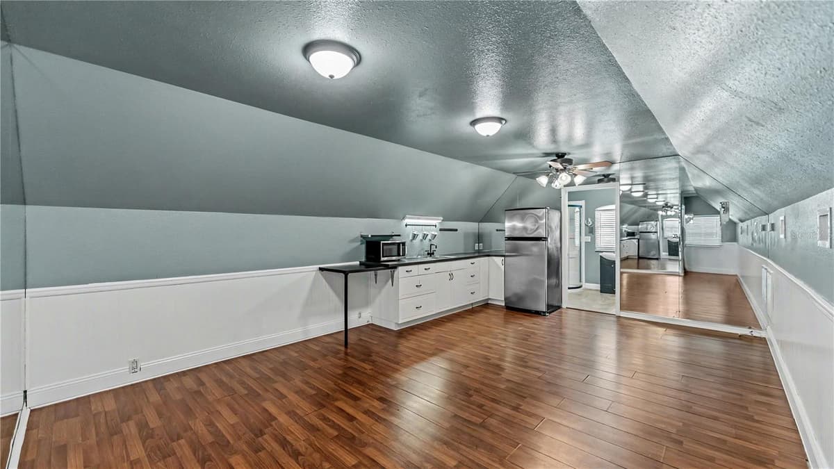 4233 HOMEWOOD LANE — photo 47 of 65