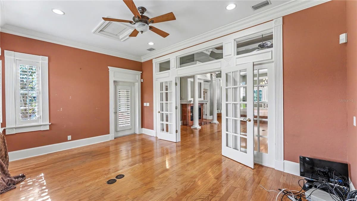 4233 HOMEWOOD LANE — photo 11 of 65