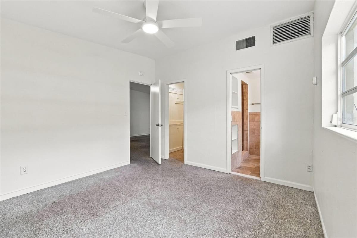 4404 MARILYN AVENUE — photo 13 of 31