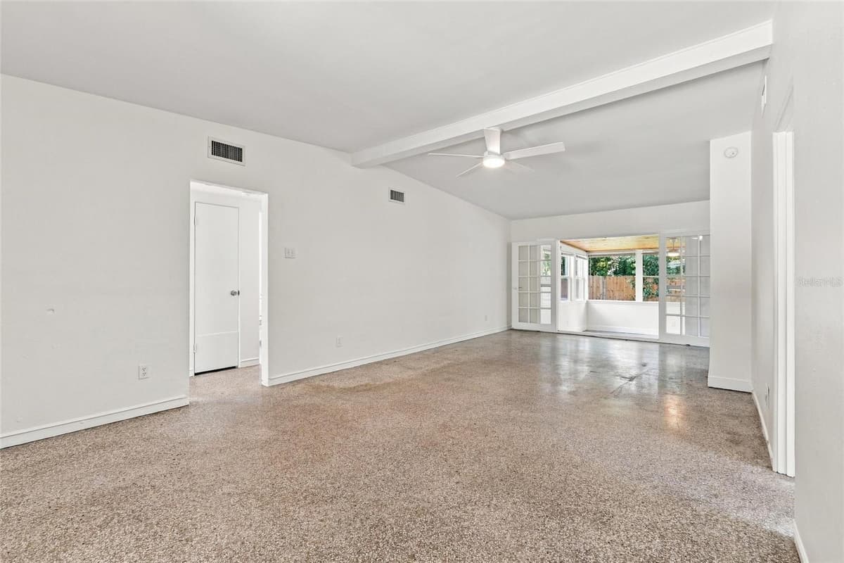 4404 MARILYN AVENUE — photo 11 of 31