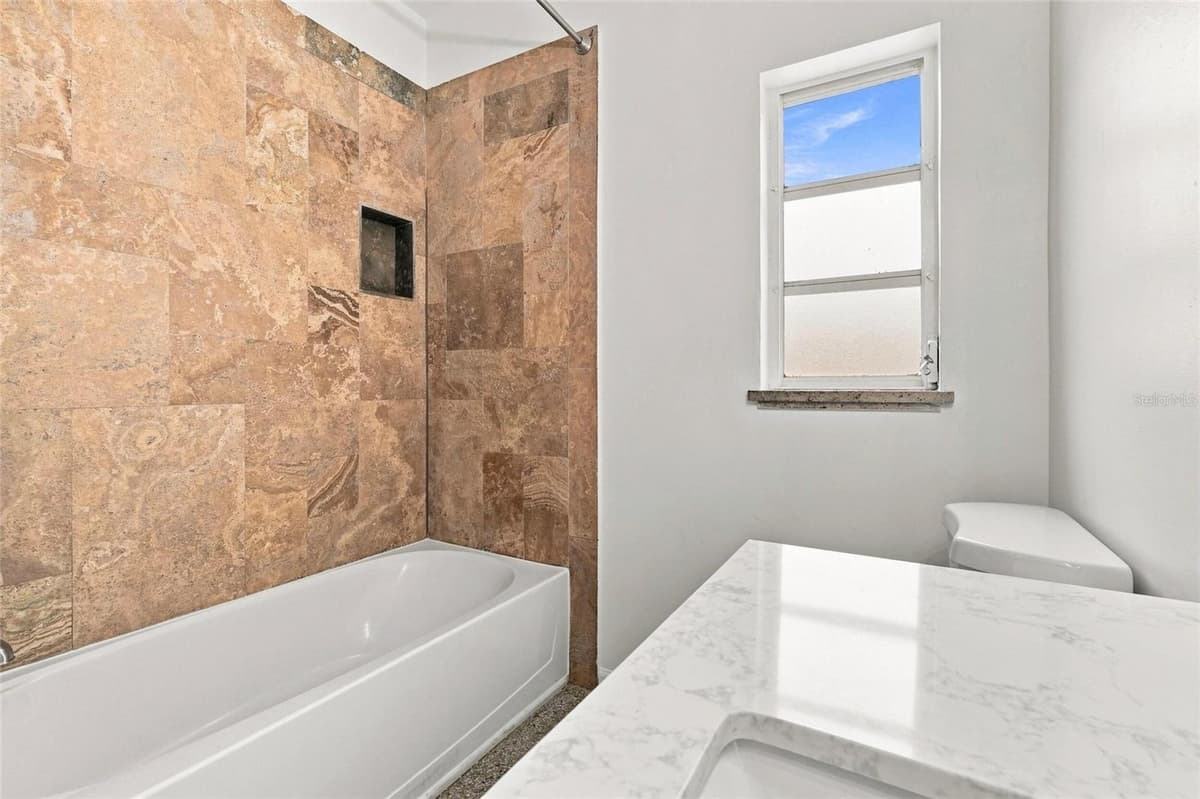 4404 MARILYN AVENUE — photo 21 of 31
