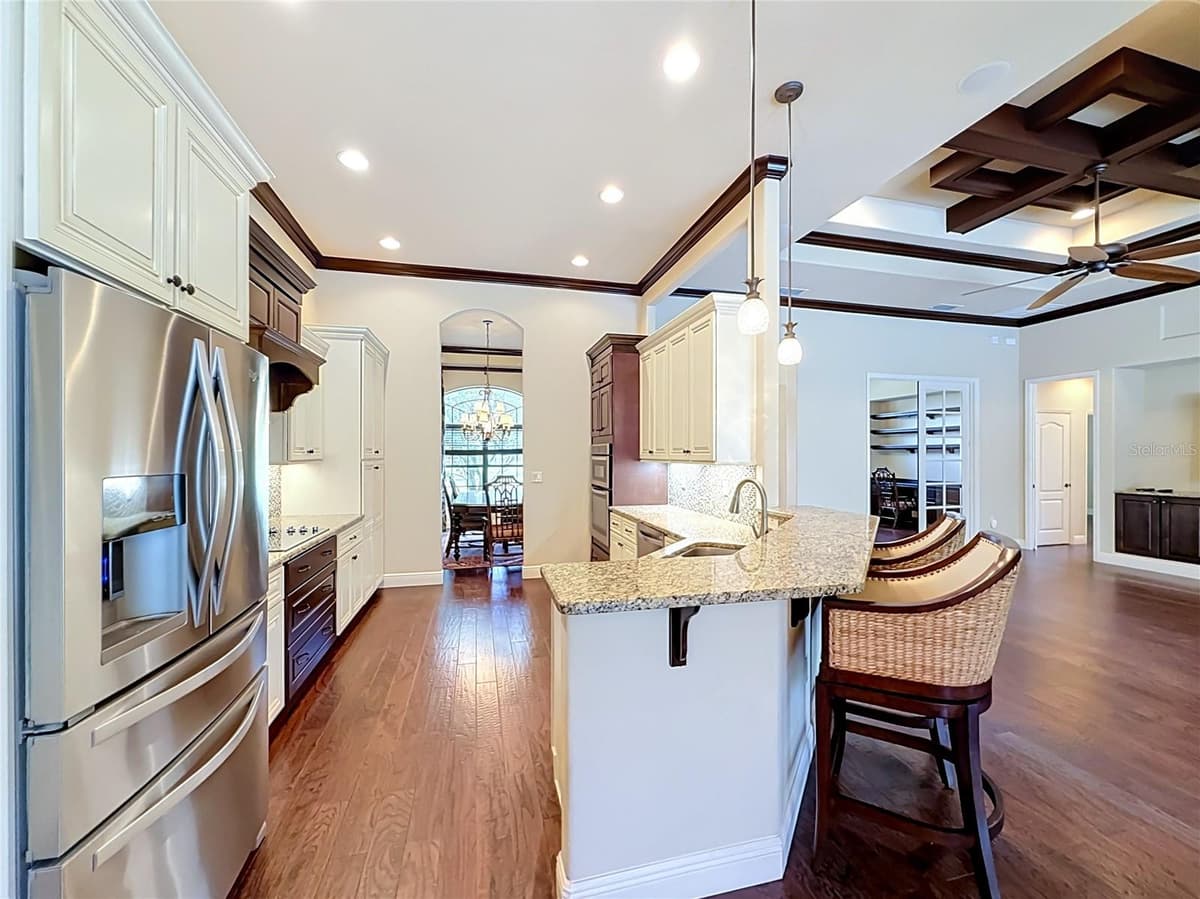 5905 TANGERINE RESERVE COURT — photo 10 of 82