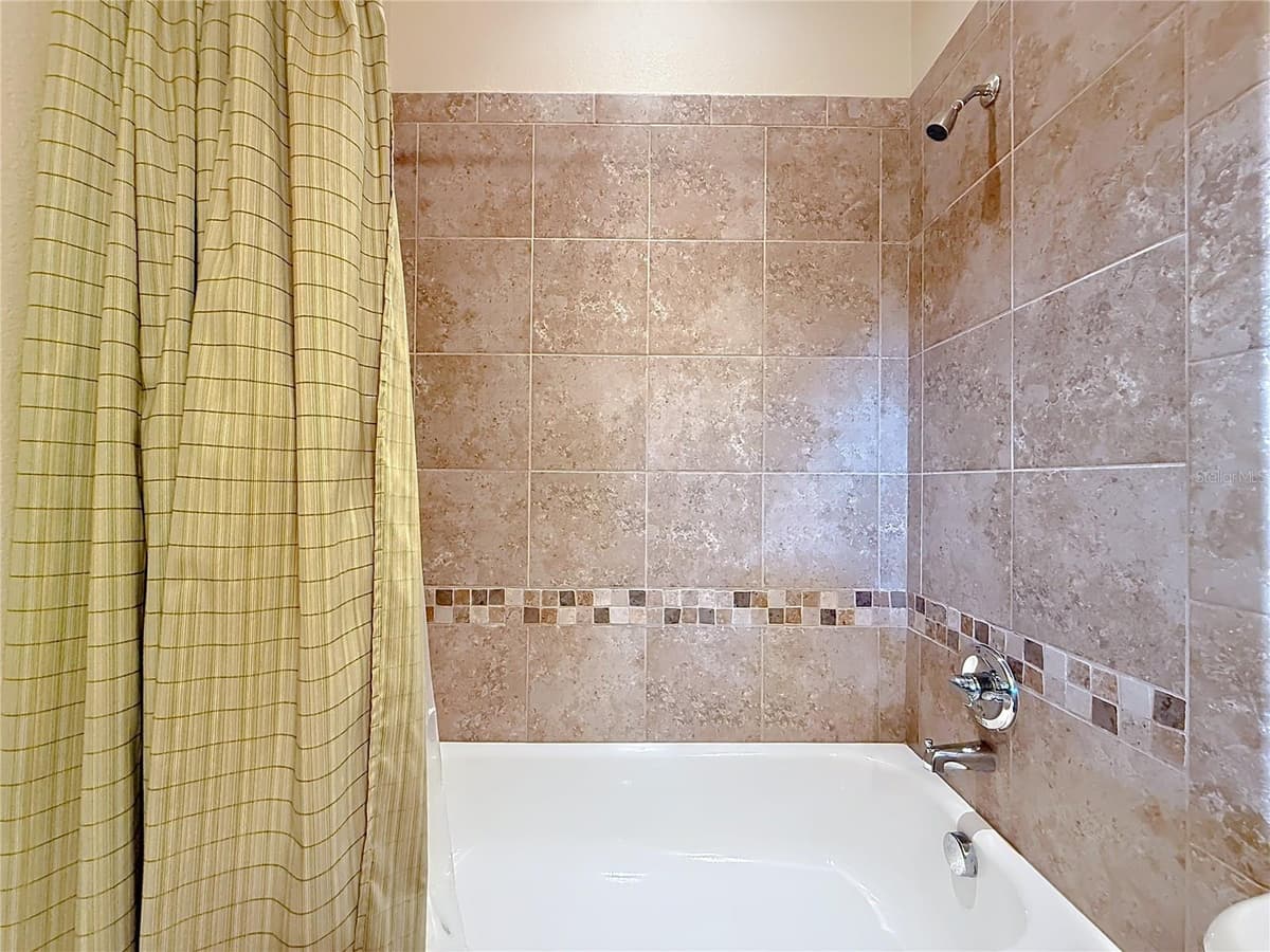 5905 TANGERINE RESERVE COURT — photo 46 of 82