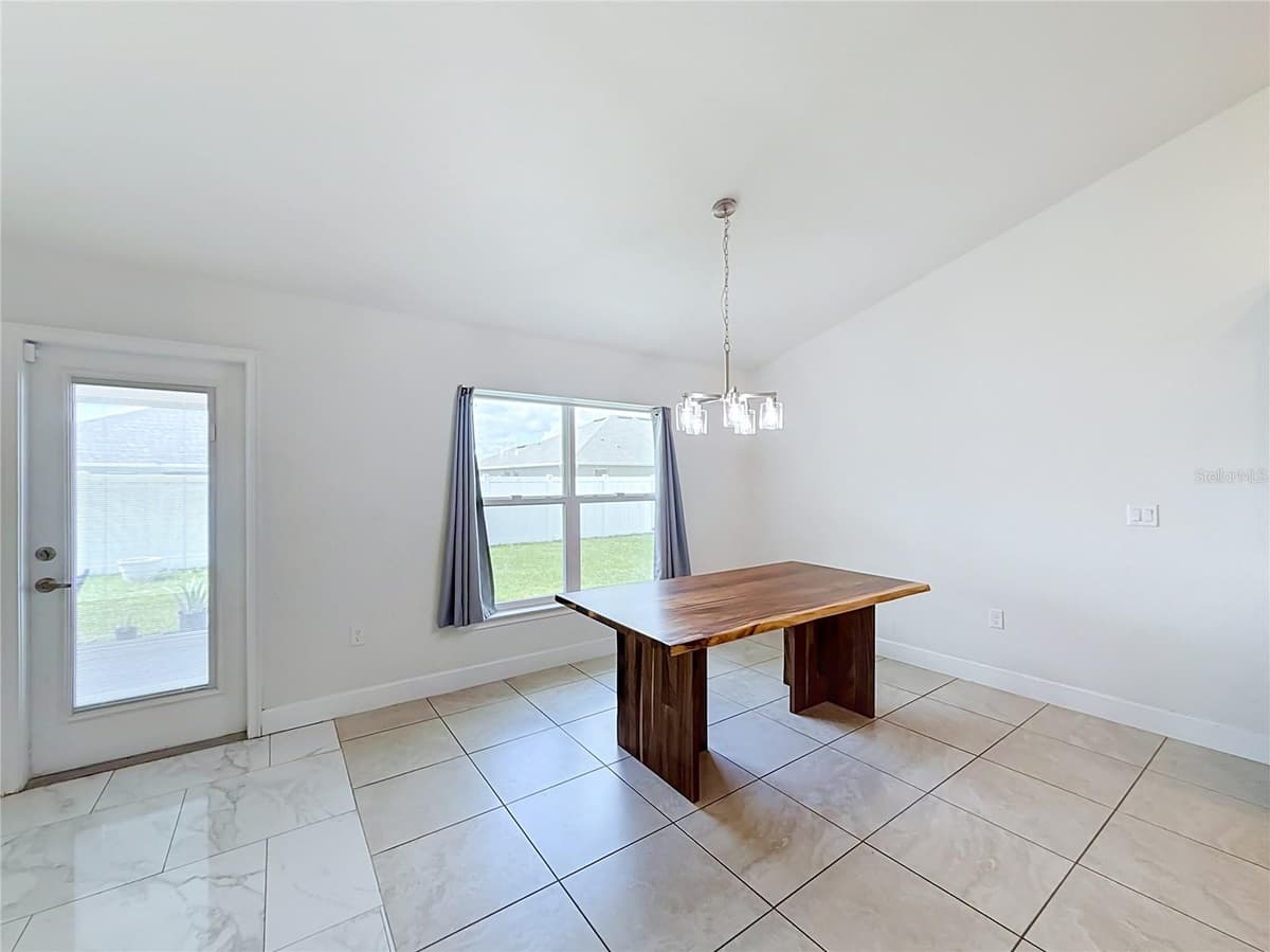 5108 90TH PLACE — photo 18 of 60