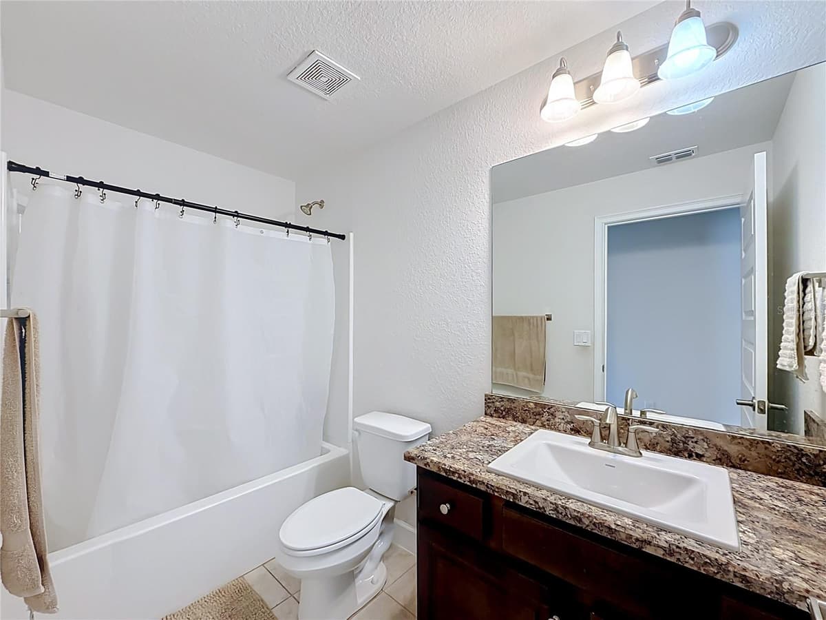 5108 90TH PLACE — photo 32 of 60