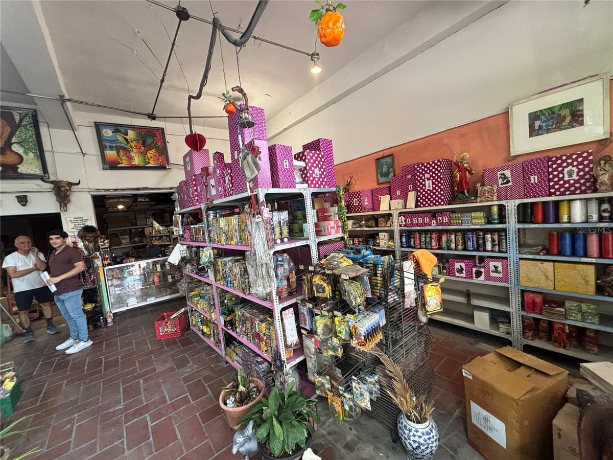 1001 PONCE DE LEON AVENUE — photo 10 of 55