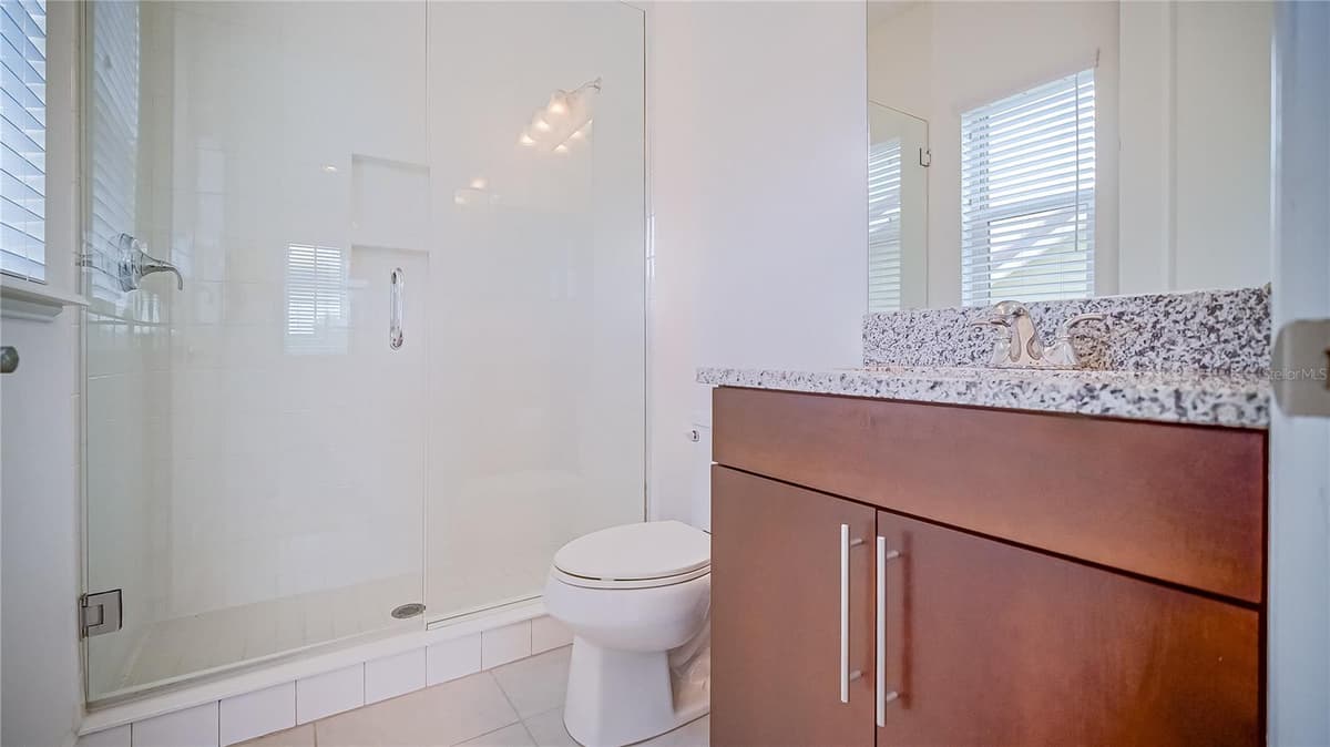 11032 MOBBERLEY CIRCLE — photo 24 of 36