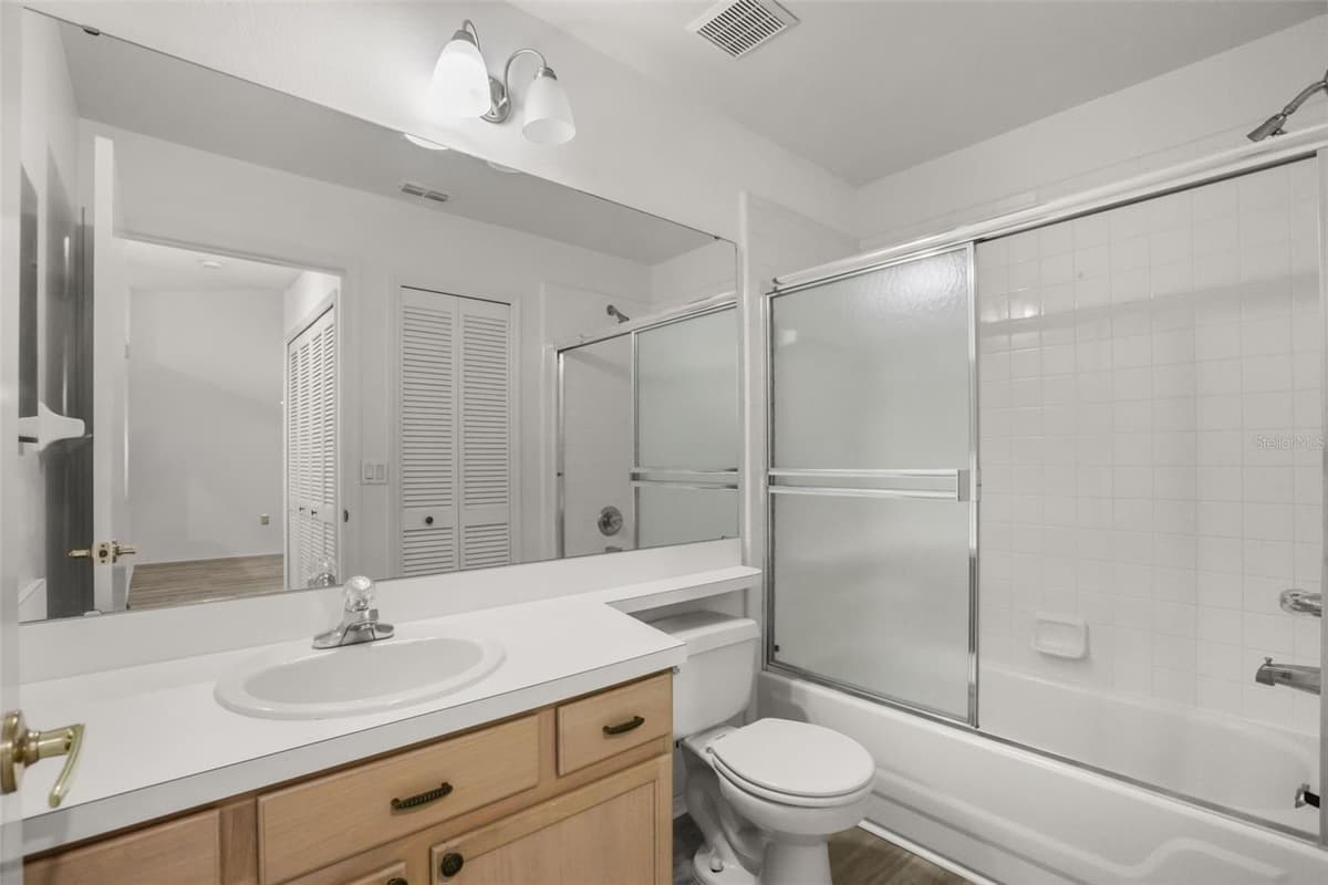 13324 FAIRWAY GLEN DRIVE — photo 10 of 16