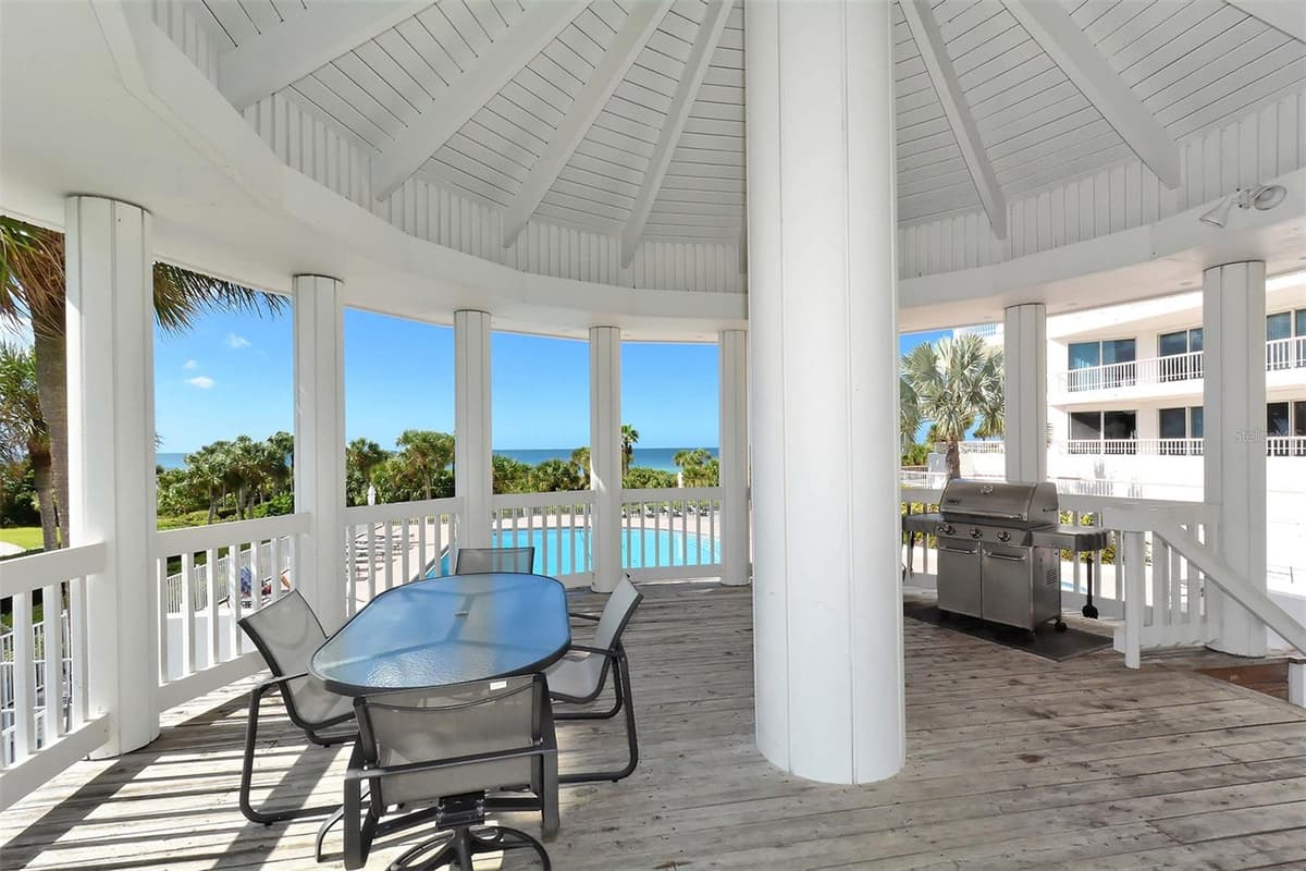 455 LONGBOAT CLUB ROAD — photo 67 of 75