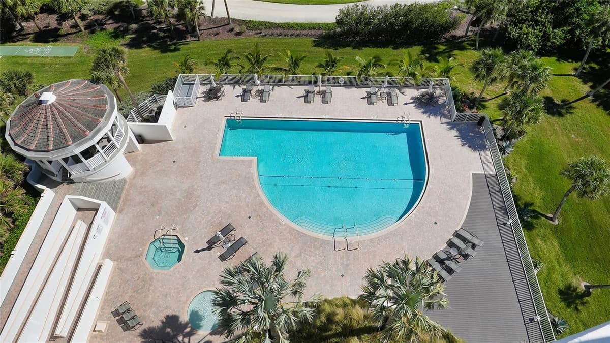 455 LONGBOAT CLUB ROAD — photo 64 of 75