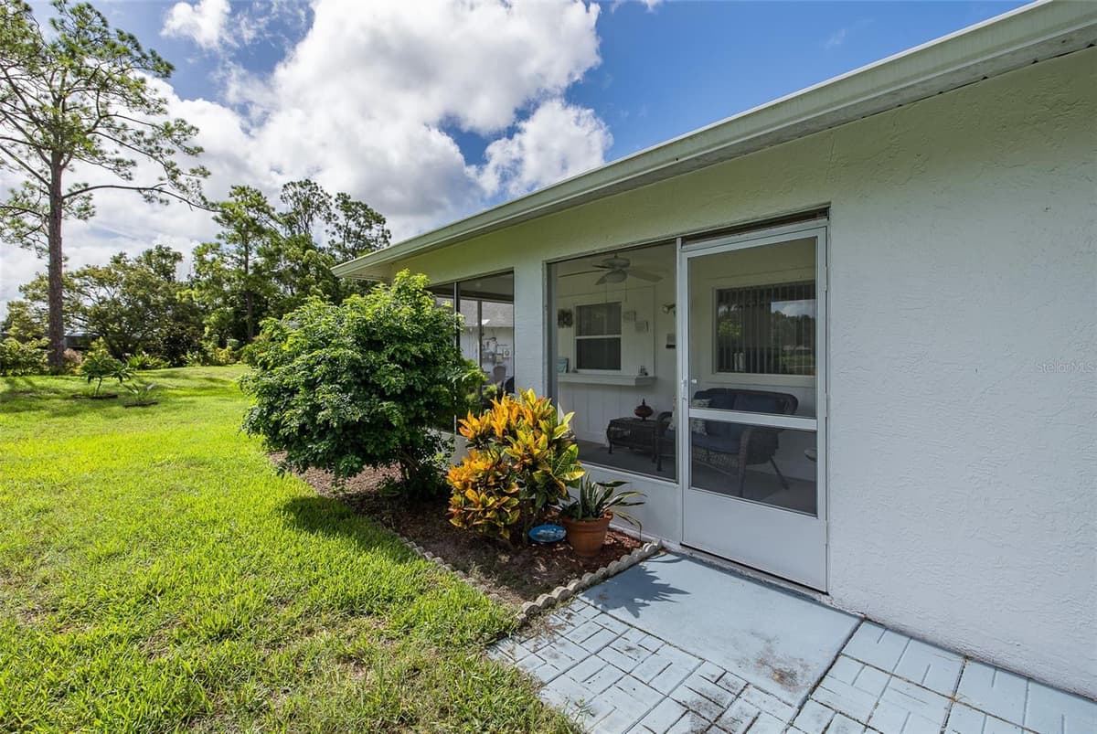 11210 ELDERBERRY DRIVE — photo 38 of 39