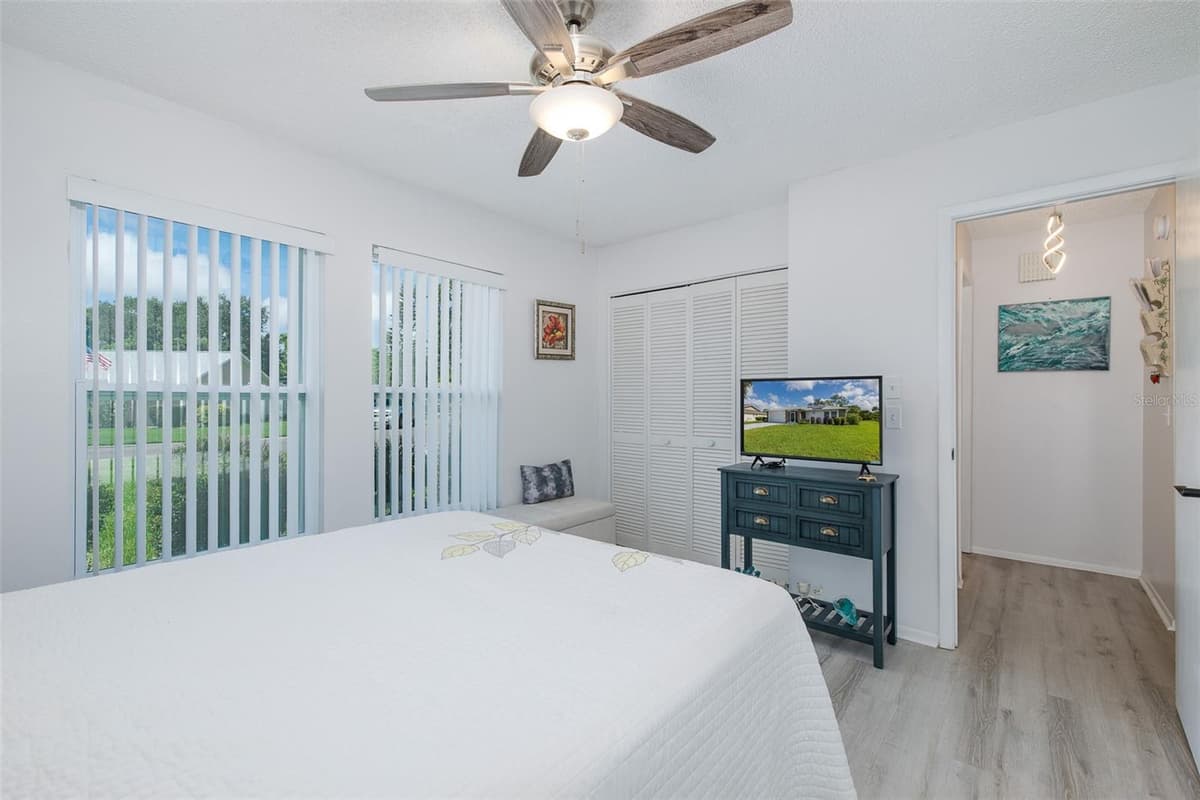 11210 ELDERBERRY DRIVE — photo 30 of 39