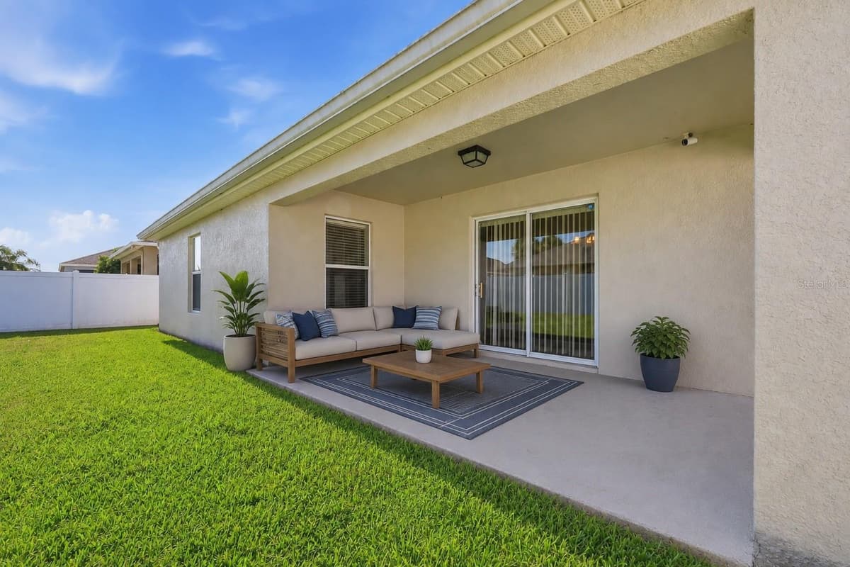516 BELLA ROSA CIRCLE — photo 33 of 38