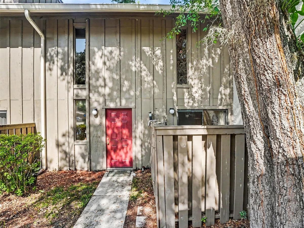 4828 PEBBLE BEACH DRIVE — photo 7 of 36