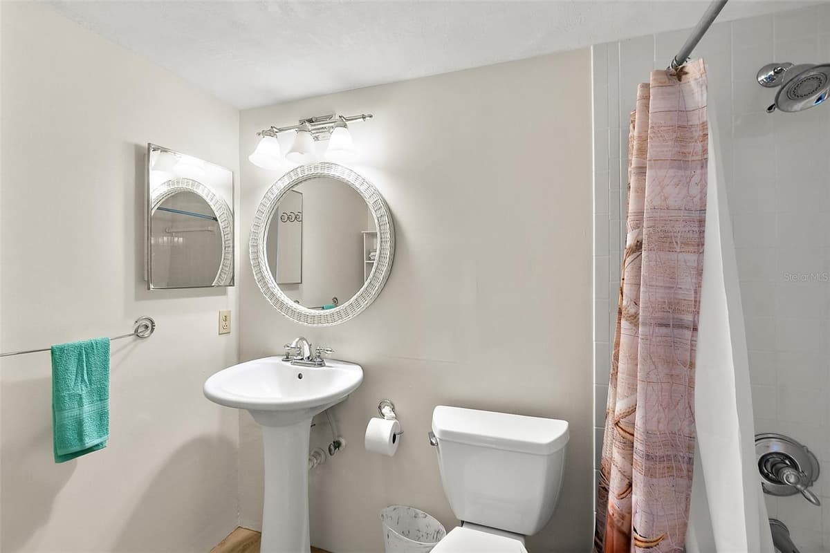 3600 OCEAN SHORE BOULEVARD — photo 33 of 38