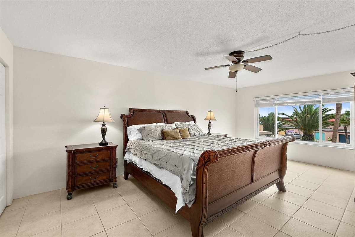 3600 OCEAN SHORE BOULEVARD — photo 30 of 38
