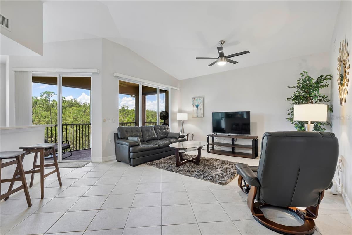 10530 AMIATA WAY — photo 18 of 39
