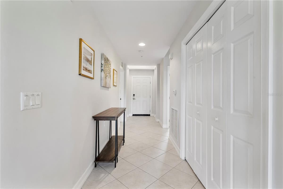 10530 AMIATA WAY — photo 4 of 39