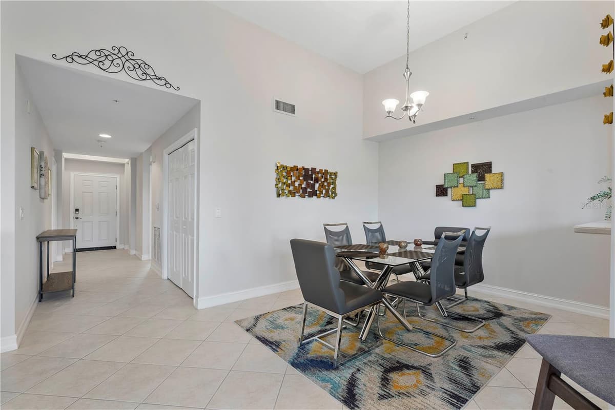 10530 AMIATA WAY — photo 15 of 39