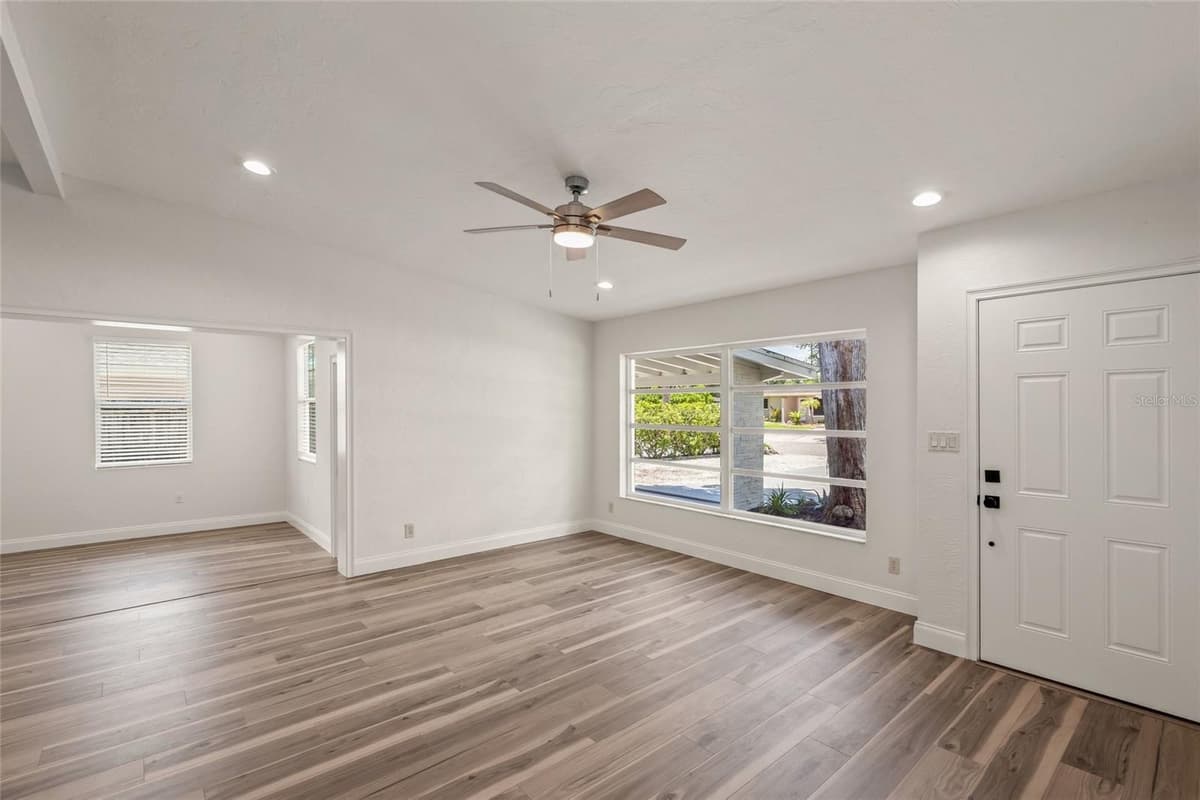 2722 INGOT PLACE — photo 4 of 36