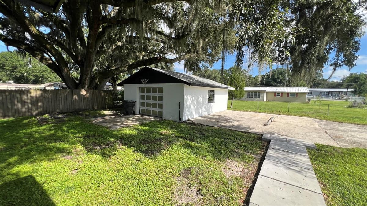 3603 PUBLIX ROAD — photo 18 of 20