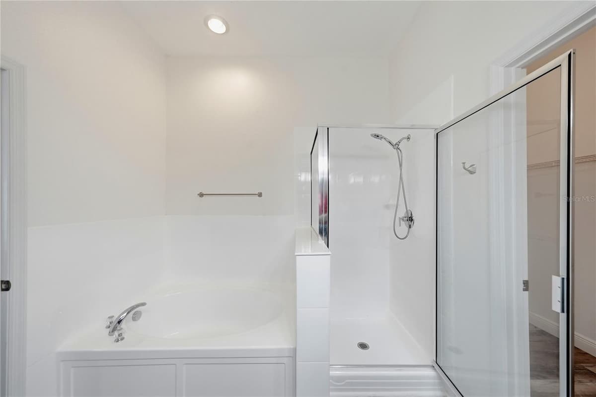 2023 STRATHMILL DRIVE — photo 22 of 41