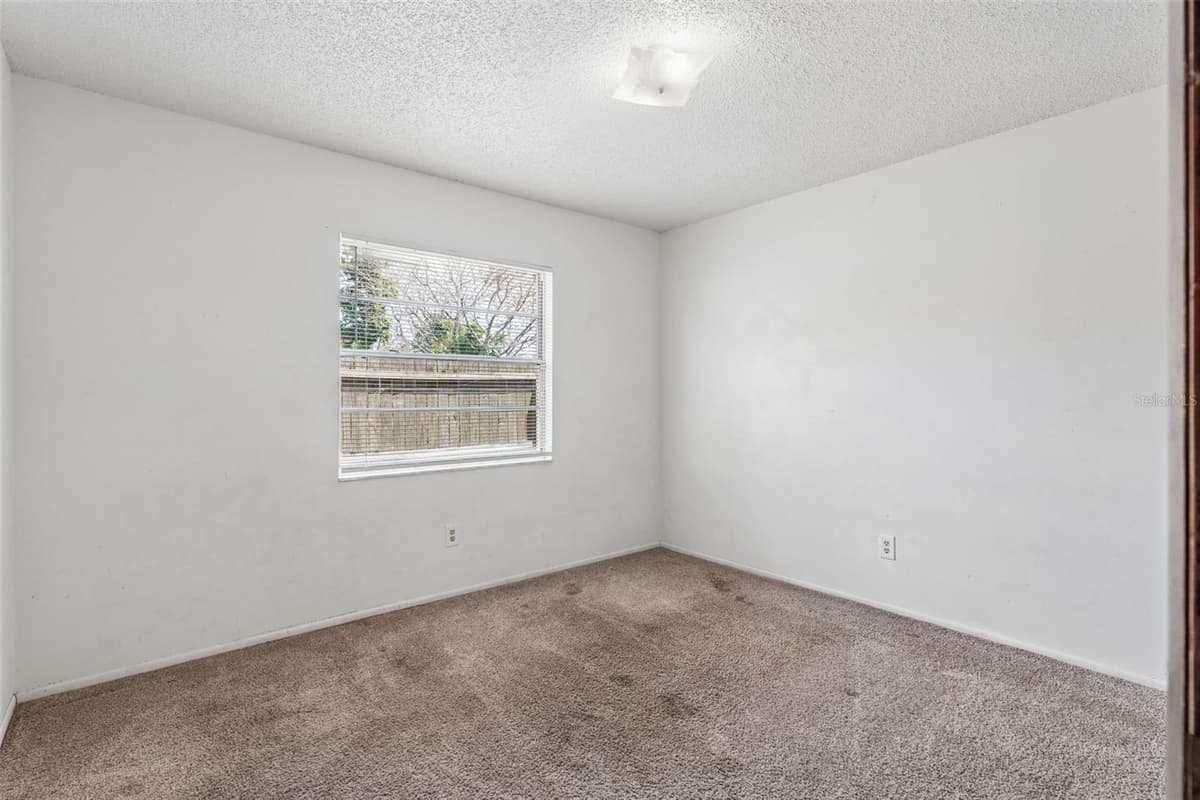 5343 SNOWFLAKE COURT — photo 15 of 19