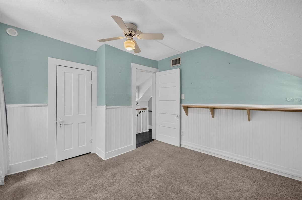 834 ALEXANDER STREET — photo 19 of 23