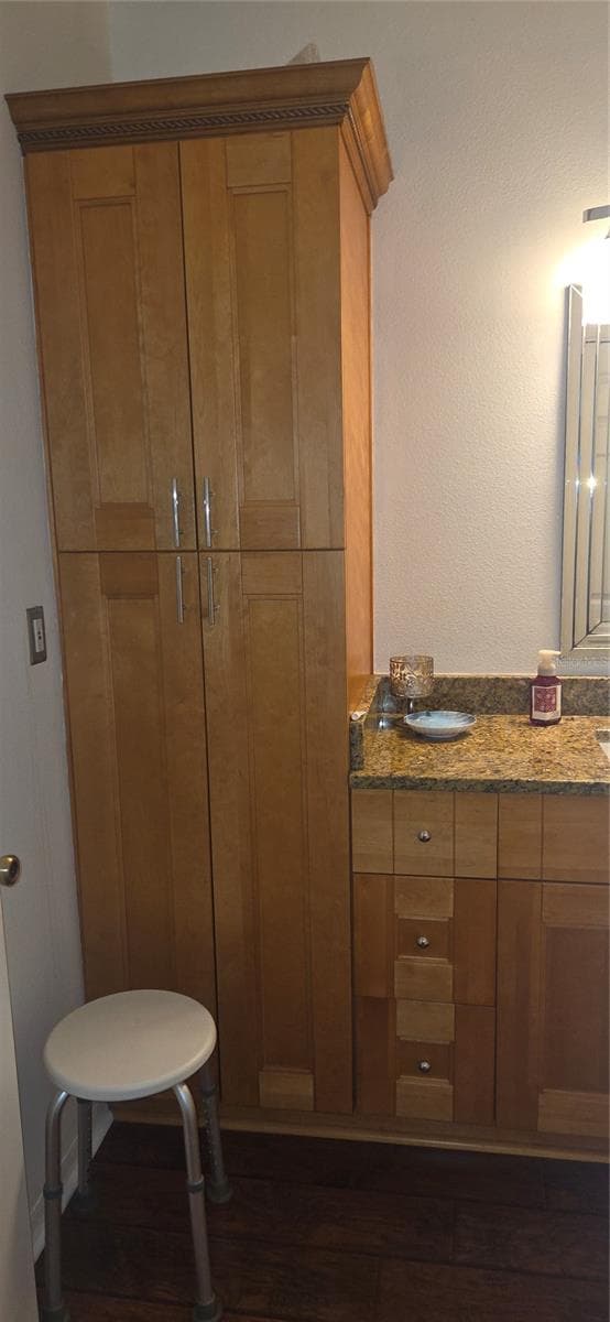 5602 PINNACLE HEIGHTS CIRCLE — photo 7 of 9