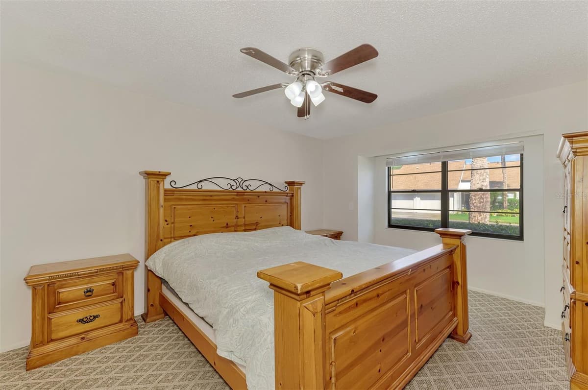 1211 CAPRI ISLES BOULEVARD — photo 26 of 47