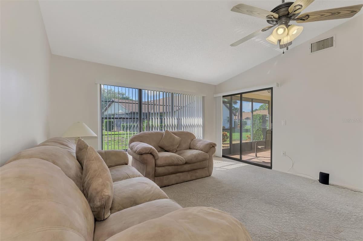 1211 CAPRI ISLES BOULEVARD — photo 15 of 47