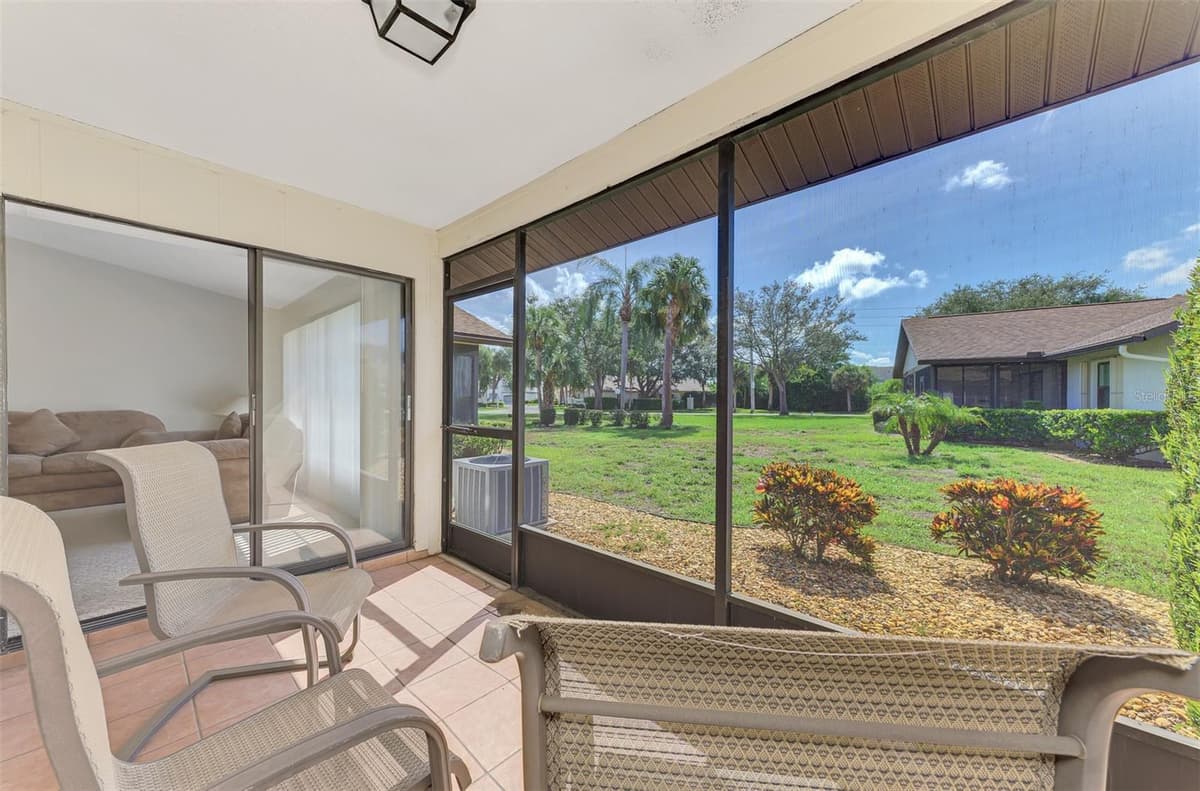 1211 CAPRI ISLES BOULEVARD — photo 39 of 47
