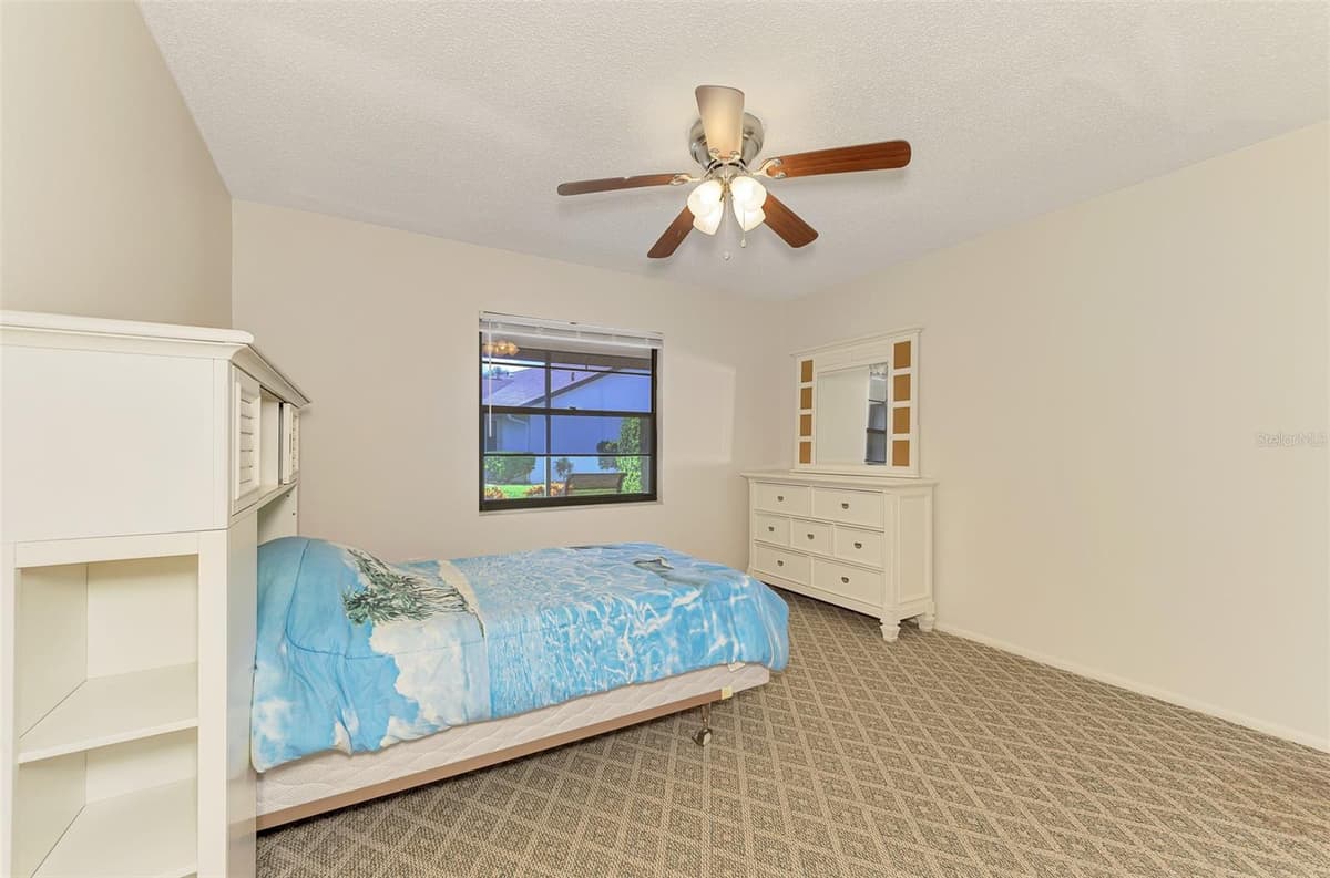 1211 CAPRI ISLES BOULEVARD — photo 33 of 47