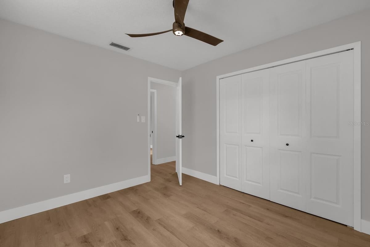 4523 COLUMBIA STREET — photo 22 of 33