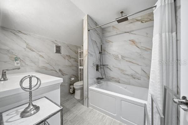 6421 DRIFTWOOD DRIVE — photo 35 of 40