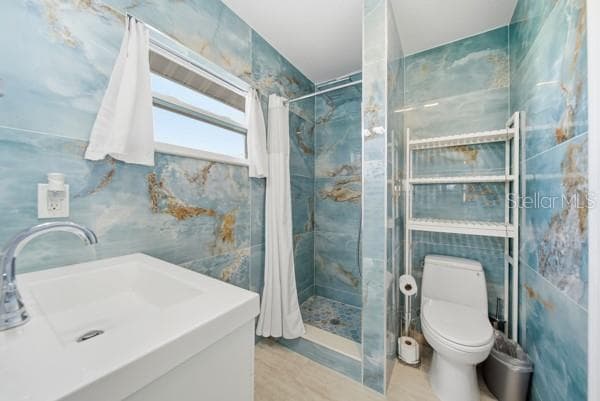 6421 DRIFTWOOD DRIVE — photo 38 of 40
