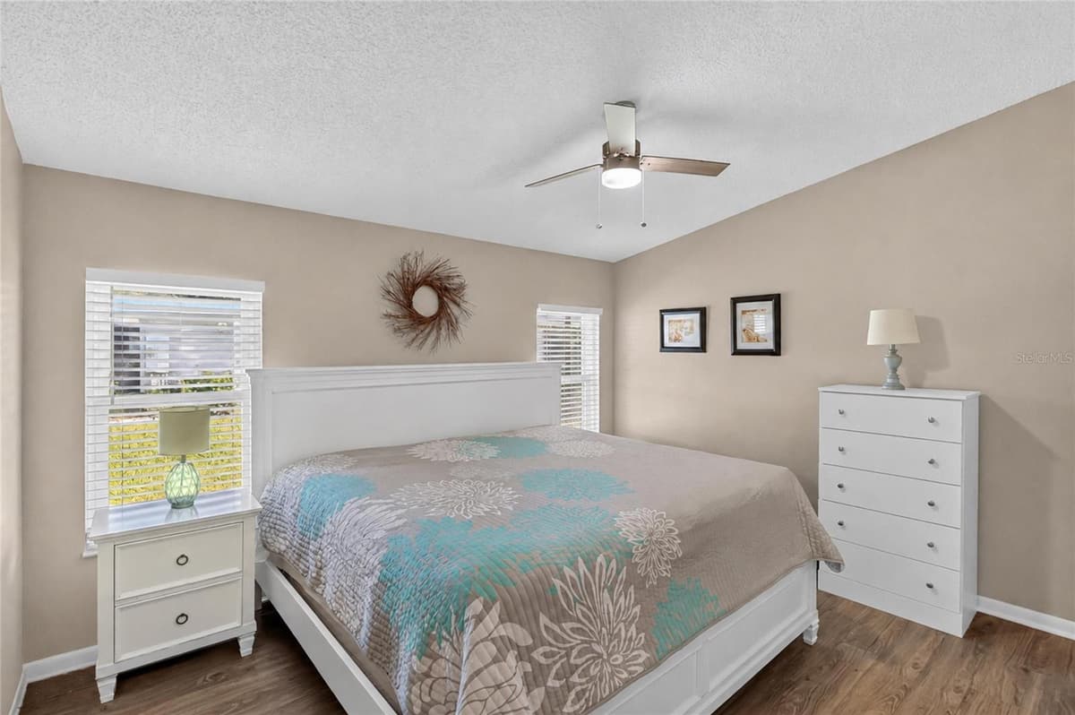 38310 LANGLOIS PLACE — photo 38 of 64