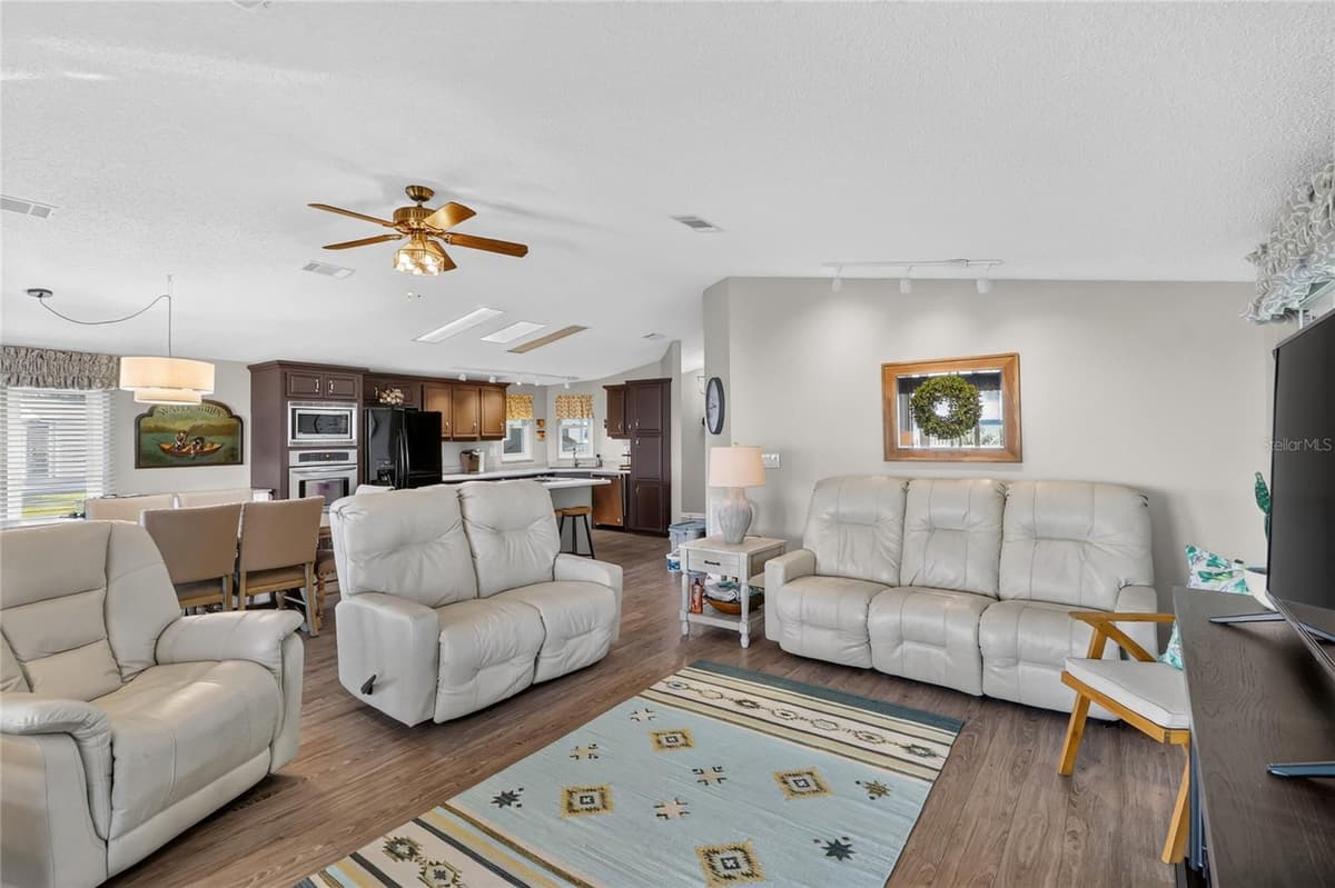38310 LANGLOIS PLACE — photo 27 of 64